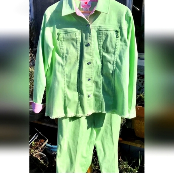 Quacker Factory Embellished 2 Pc Green Denim Pink Rhinestone Sz S Jacket & Pants - Picture 1 of 16